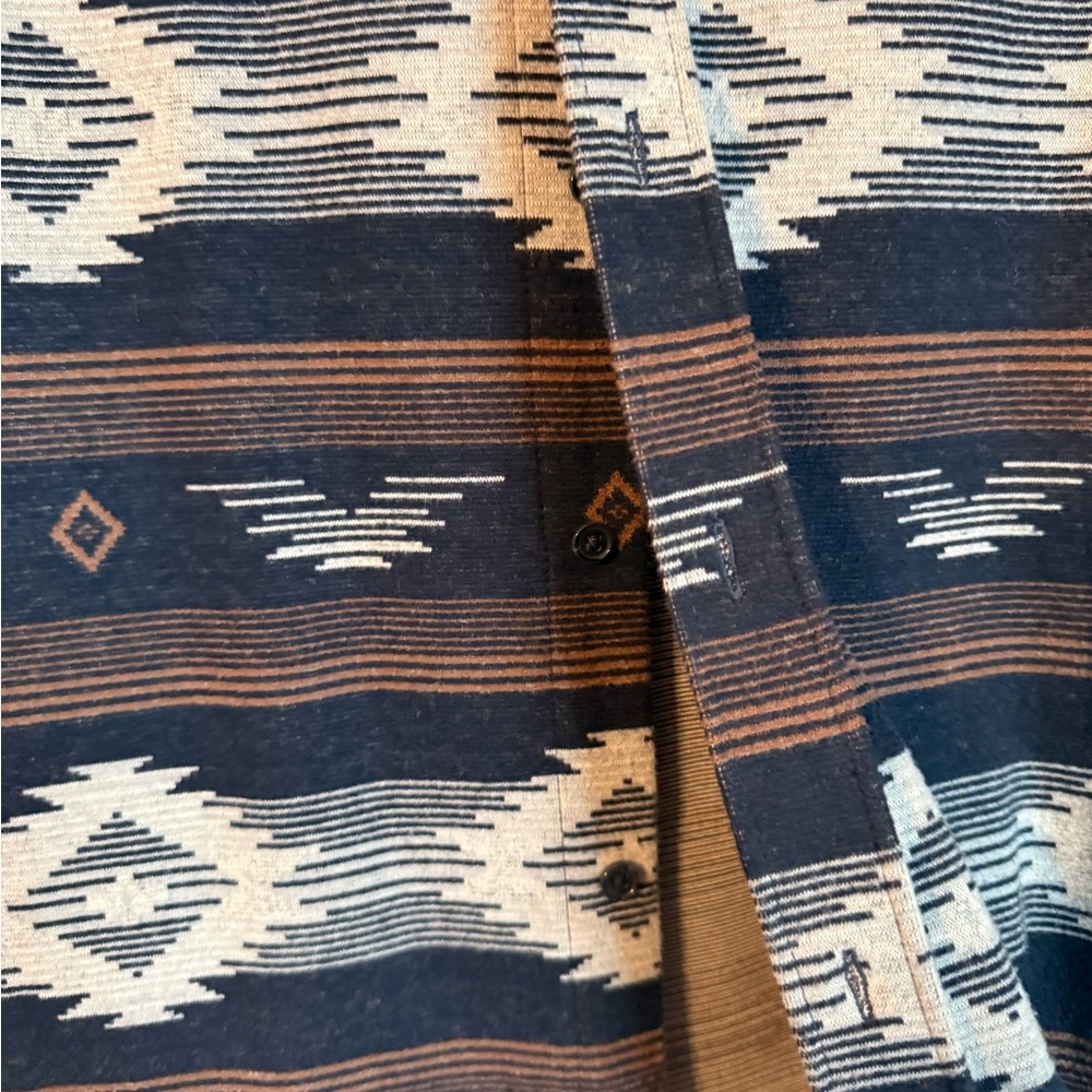 Hurley Aztec Button Down - Picture 4 of 5